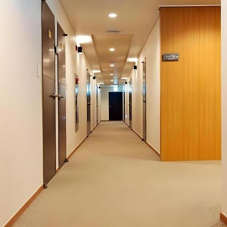 Ewha Hotel Csedzsu Kültér fotó