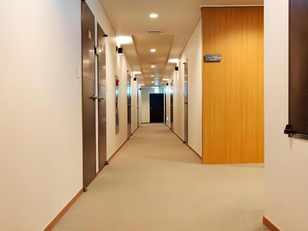 Ewha Hotel Csedzsu Kültér fotó